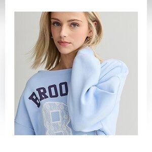 Hybrid & company Light Blue Brooklyn Graphic Sweatshirt